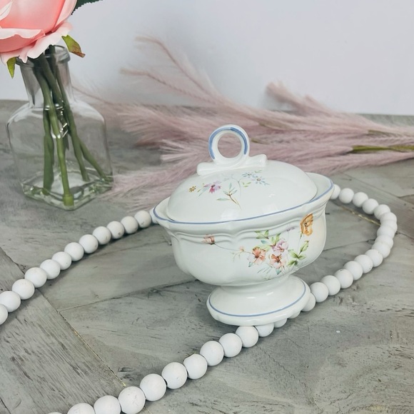 Mikasa Blue Bouquet F 9004 Lidded Sugar Bowlmade - Picture 3 of 7